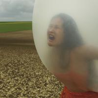 Portrait d'artiste • Lita Chow • Performeuse vue par Clarke Drahce